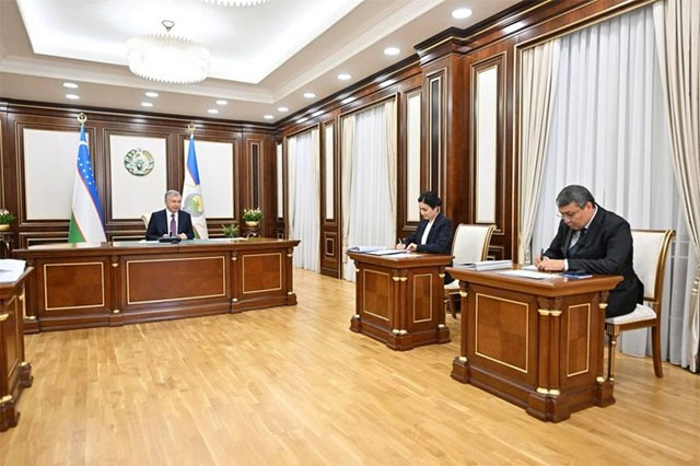 Prezident 2027-yilgacha adliya tizimida davlat xizmatlarini kengaytirish rejasi bilan tanishdi Prezident 2027-yilgacha adliya tizimida davlat xizmatlarini kengaytirish rejasi bilan tanishdi