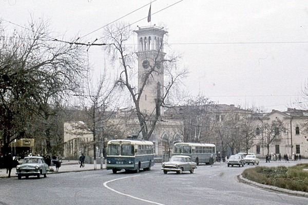«Ташкент. Архитектура исторического оптимизма»: эстетика зданий 1960–1980-х годов «Ташкент. Архитектура исторического оптимизма»: эстетика зданий 1960–1980-х годов