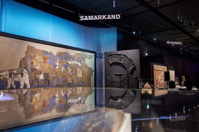 В Лондоне состоялось открытие выставки Silk Roads