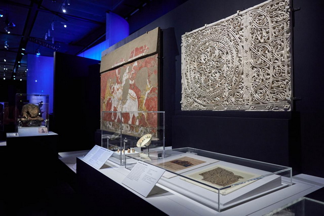В Лондоне состоялось открытие выставки Silk Roads