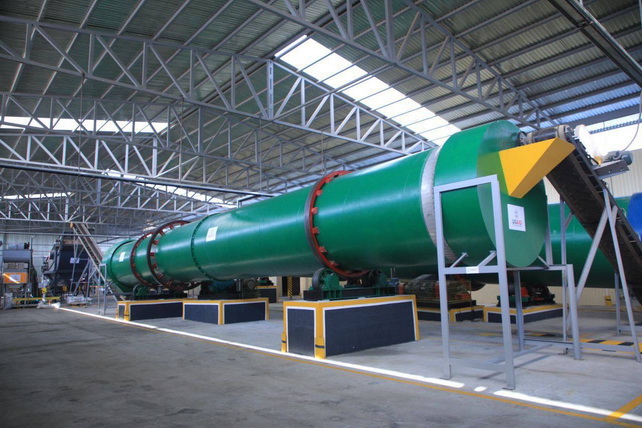 Uzbekistan’s top fertilizer producer launches new plant with USAID support