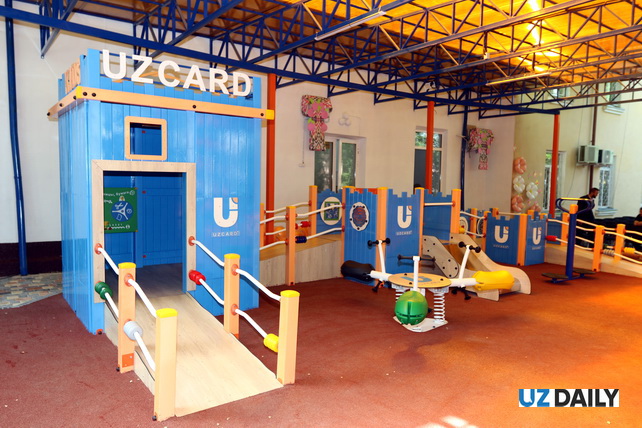 UZCARD построил детскую площадку для пациентов Республиканской детской психоневрологической больницы