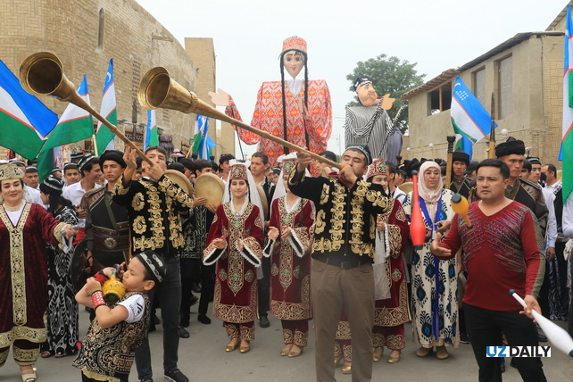 The 21st Traditional International Festival “Silk and Spices” Opens in Bukhara