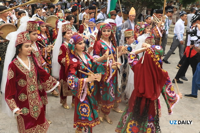 The 21st Traditional International Festival “Silk and Spices” Opens in Bukhara