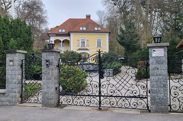 Uzbekistan opens its Embassy in Budapest Uzbekistan opens its Embassy in Budapest