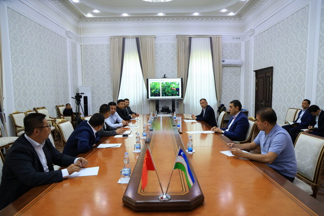 Farg‘ona va Xitoyning “Yanshi Dehai” kompaniyasi qishloq xo‘jaligi sohasida hamkorlikni yo‘lga qo‘ydi Farg‘ona va Xitoyning “Yanshi Dehai” kompaniyasi qishloq xo‘jaligi sohasida hamkorlikni yo‘lga qo‘ydi