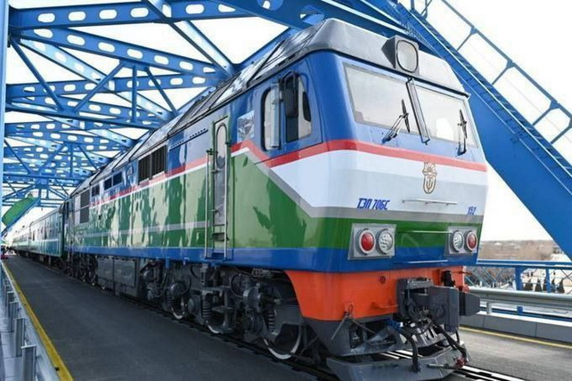 Запускается новое железнодорожное сообщение по маршруту «Ургенч - Кунград – Ургенч» Запускается новое железнодорожное сообщение по маршруту «Ургенч - Кунград – Ургенч»