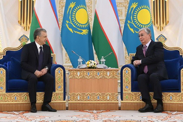 Президент Узбекистана поздравил Президента Казахстана с днем рождения Президент Узбекистана поздравил Президента Казахстана с днем рождения