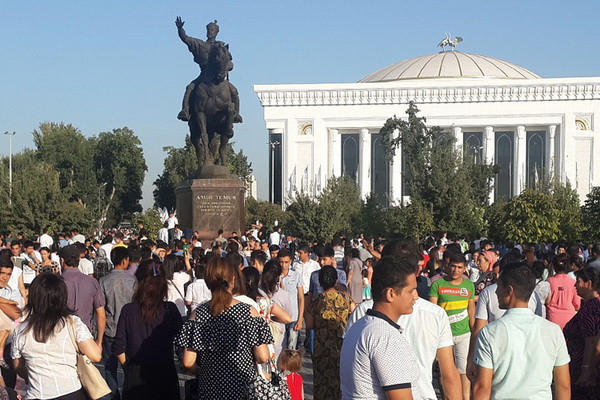 Численность постоянного населения Узбекистана превысила 37 млн человек Численность постоянного населения Узбекистана превысила 37 млн человек