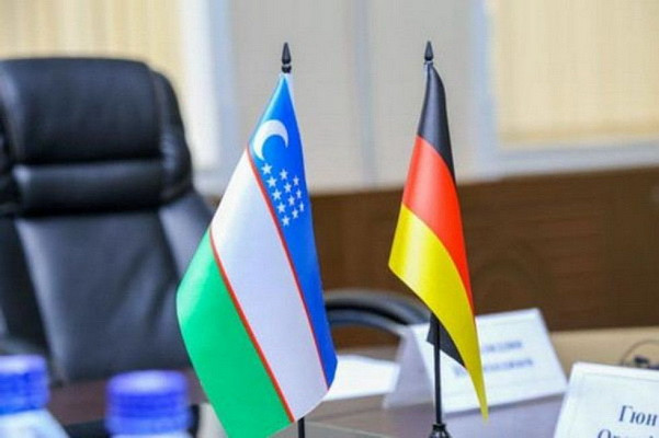 A delegation of the Chamber of Commerce and Industry of Uzbekistan visits Germany A delegation of the Chamber of Commerce and Industry of Uzbekistan visits Germany