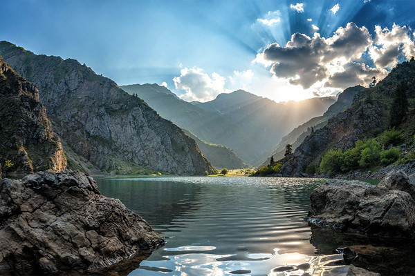 Entrepreneurs are provided with benefits when investing in Bostanlyk district Entrepreneurs are provided with benefits when investing in Bostanlyk district