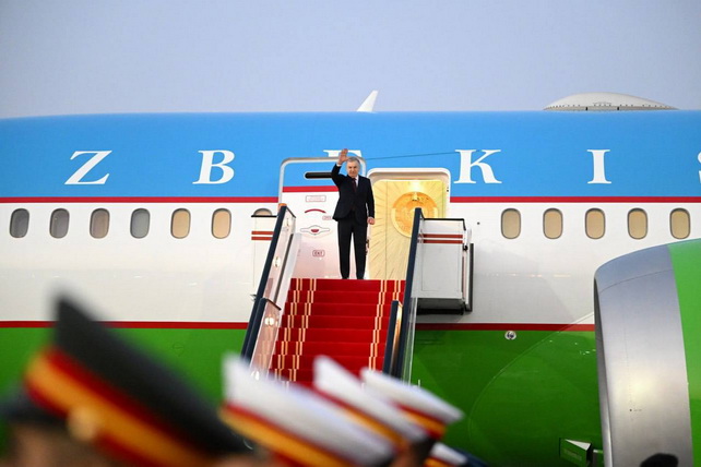 Birlashgan Arab Amirliklariga rasmiy tashrif yakunlandi Birlashgan Arab Amirliklariga rasmiy tashrif yakunlandi