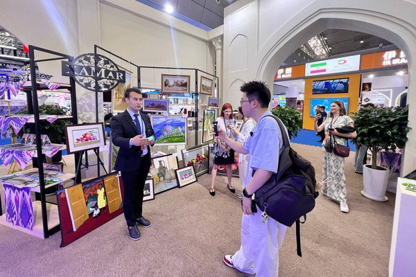 Туристические возможности Узбекистана представлены на Китайско-Евразийской выставке Туристические возможности Узбекистана представлены на Китайско-Евразийской выставке