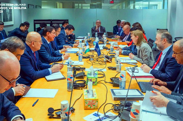 Обсуждены направления устойчивого роста и «зелёного» развития с Всемирным банком Обсуждены направления устойчивого роста и «зелёного» развития с Всемирным банком