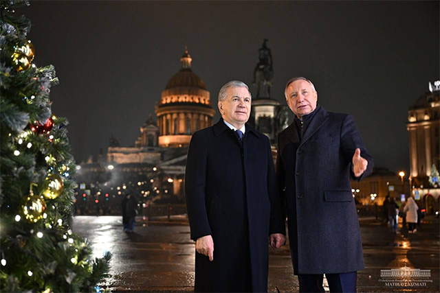 O‘zbekiston Prezidenti Sankt-Peterburgga keldi O‘zbekiston Prezidenti Sankt-Peterburgga keldi