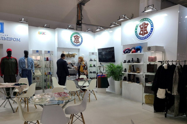 Products under the brand "Made in Uzbekistan" presented in Sochi Products under the brand "Made in Uzbekistan" presented in Sochi