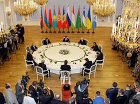 CIS Presidents gather in Russia to hold informal summit CIS Presidents gather in Russia to hold informal summit