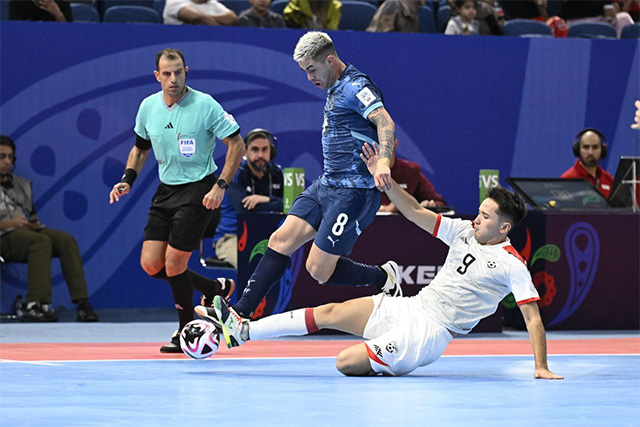 ЧМ по футазлу: Венесуэла и Парагвай вышли в четвертьфинал ЧМ по футазлу: Венесуэла и Парагвай вышли в четвертьфинал