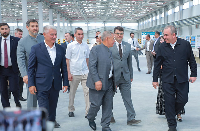 Раис Татарстана посетил Бухару с деловым визитом Раис Татарстана посетил Бухару с деловым визитом