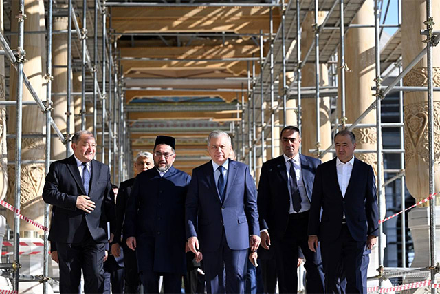 President of Uzbekistan arrives in Samarkand